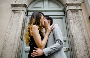 Image 3 - Amanda + Matthew: an engagement in Rome in Engagement.