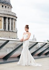 Image 2 - From London with Love in Styled Shoots.