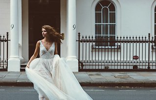 Image 9 - From London with Love in Styled Shoots.