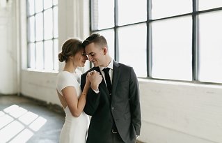 Image 23 - David + Jenna: A minimalist warehouse wedding in Real Weddings.