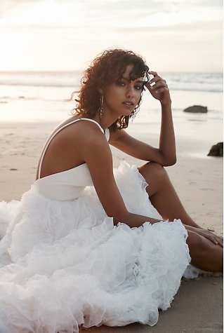 Image 40 - Untamed Paradise // New Collection from Chosen by One Day in Bridal Fashion.