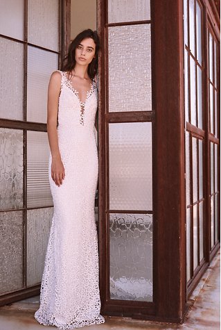 Image 20 - LAUDAE // for the spirited, carefree bride. in Bridal Designer Collections.