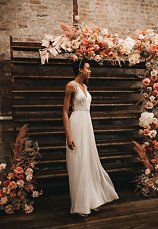 Image 10 - FIRST LOOK at the BHLDN Spring 2018 Collection! in Bridal Designer Collections.