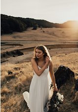 Image 13 - New Zealand Wilde Romance Inspiration in Styled Shoots.