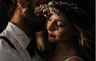 Image 30 - Bohemian Woodland Elopement Inspiration in Styled Shoots.