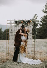 Image 21 - Mountain Elopement Inspiration – Colorado in Styled Shoots.