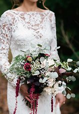 Image 13 - A Handmade Wedding with Meaningful Details and Fall Colours in Styled Shoots.
