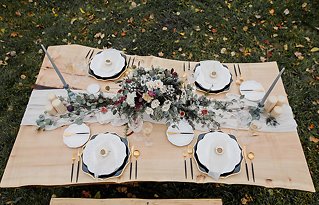 Image 31 - A Handmade Wedding with Meaningful Details and Fall Colours in Styled Shoots.