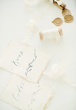 Image 8 - A Handmade Wedding with Meaningful Details and Fall Colours in Styled Shoots.