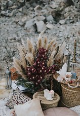Image 5 - Alluring Bohemian Meets Modern Mediterranean – styling + floral wedding inspiration in Styled Shoots.