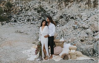 Image 6 - Alluring Bohemian Meets Modern Mediterranean – styling + floral wedding inspiration in Styled Shoots.