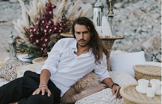 Image 15 - Alluring Bohemian Meets Modern Mediterranean – styling + floral wedding inspiration in Styled Shoots.
