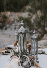 Image 20 - Alluring Bohemian Meets Modern Mediterranean – styling + floral wedding inspiration in Styled Shoots.