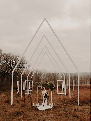 Image 11 - Modern Wedding Inspiration in this Open Air Chapel! in Styled Shoots.