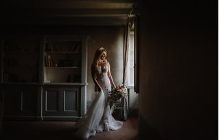 Image 9 - Intimate destination wedding with show stopping gown – timeless romance at a coastal Italian Villa in Real Weddings.