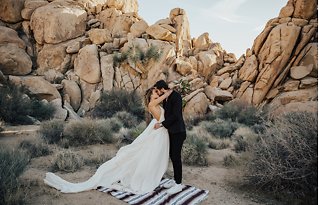 Image 10 - Emotional Joshua Tree Elopement with Boho Styling in Real Weddings.