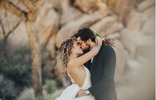 Image 11 - Emotional Joshua Tree Elopement with Boho Styling in Real Weddings.