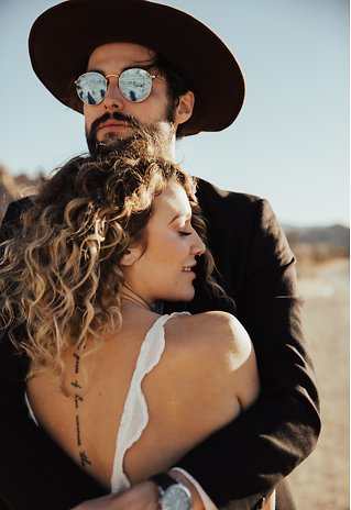 Image 22 - Emotional Joshua Tree Elopement with Boho Styling in Real Weddings.