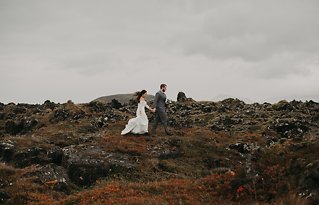 Image 20 - Romantic, Elegant and a little rugged – Iceland Elopement in Real Weddings.