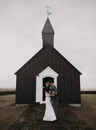 Image 18 - Romantic, Elegant and a little rugged – Iceland Elopement in Real Weddings.