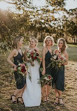 Image 18 - Sun-Soaked Country Wedding with Spring Florals – Bendooley Estate in Real Weddings.