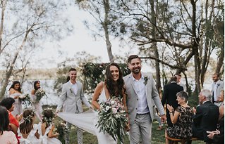 Image 11 - Outdoor Bohemian Teepee Wedding in Real Weddings.