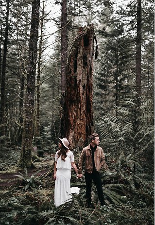 Image 27 - Intimate Woodlands Elopement with Bohemian Romance in Bridal Fashion.