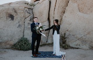 Image 16 - Bohemian elopement at Joshua Tree in Real Weddings.