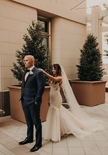 Image 12 - Kayla + James’ glamorous Vegas wedding in Real Weddings.