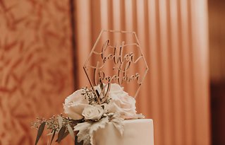 Image 42 - Kayla + James’ glamorous Vegas wedding in Real Weddings.