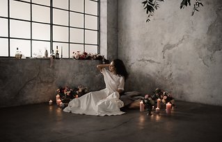 Image 23 - Romantic, Urban Wedding Inspiration in Styled Shoots.