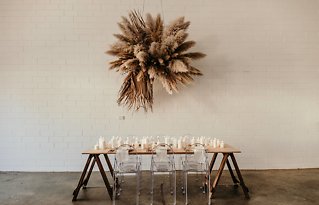 Image 14 - Wild Autumn Wedding Styling in Styled Shoots.