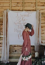 Image 3 - Rustic, Autumn inspiration for the indie bride in Styled Shoots.