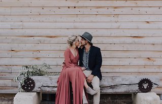 Image 18 - Rustic, Autumn inspiration for the indie bride in Styled Shoots.