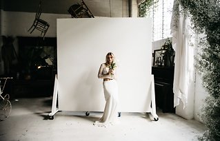 Image 20 - minimalist wedding inspiration in Styled Shoots.