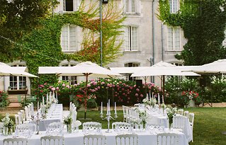 Image 21 - An enchanting French chateau union – Hannah + Scott in Real Weddings.