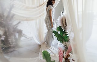 Image 20 - An ethereal metamorphosis styled shoot in Styled Shoots.