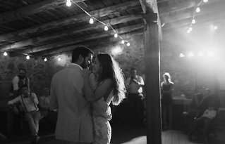 Image 29 - Relaxed + Stress-Free: A Rustic Tuscan Wedding — Adela + Mike in Real Weddings.