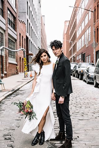 Image 19 - When Edgy Meets Glam: A Stylized Rooftop Elopement in Brooklyn in Styled Shoots.