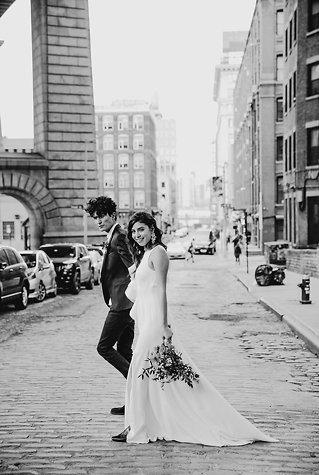 Image 26 - When Edgy Meets Glam: A Stylized Rooftop Elopement in Brooklyn in Styled Shoots.