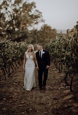 Image 31 - Simple + Elegant: Aimee + Chris’s Vineyard Wedding in Real Weddings.