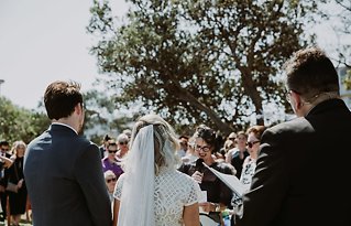Image 12 - Laidback + Eventful: Coogee Beach Wedding in Real Weddings.