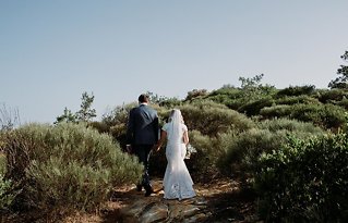 Image 17 - Laidback + Eventful: Coogee Beach Wedding in Real Weddings.
