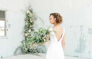 Image 10 - Vintage + Industrial: The Gin at Hidalgo Falls in Styled Shoots.