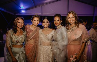 Image 25 - Trisha + Veeral’s Indian Fiji Wedding in Real Weddings.