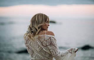 Image 18 - Bay Of Hope: Styled Sunset Shoot in Styled Shoots.
