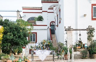 Image 20 - Sicily Inspired Wedding in Masseria Montenapoleone in Styled Shoots.