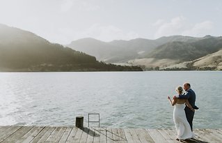 Image 15 - A Simple New Zealand Wedding With the Most Breathtaking Views in Real Weddings.