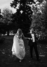 Image 8 - Lauren + Steve’s Eclectic, Industrial Wedding in Real Weddings.