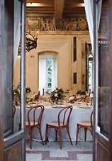 Image 22 - An Elegant Italian Villa Wedding in Real Weddings.